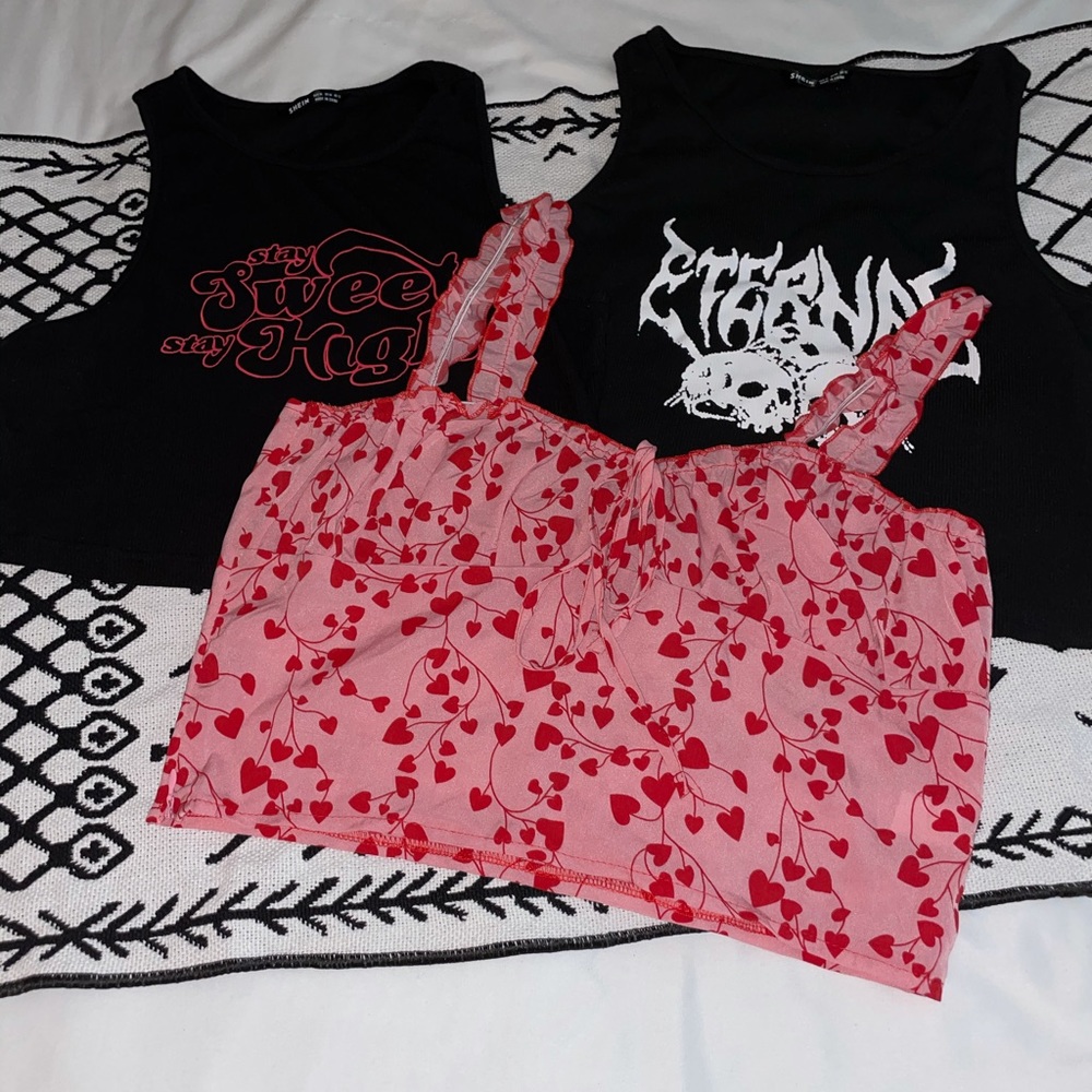 Crop top bundle 🖤💕
